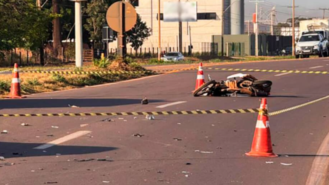 Sinop: condutora de moto morre após colisão com carro na BR-163